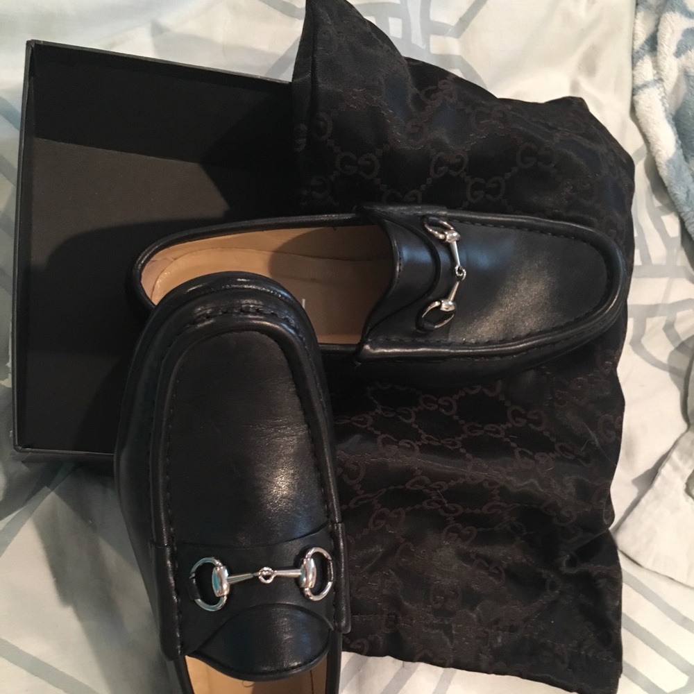 New Gucci Size 36 (US 6) ladies loafers